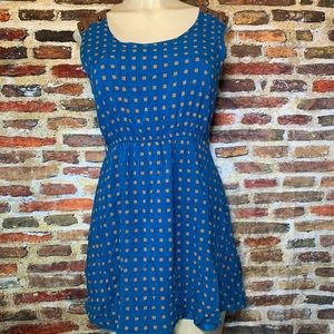 Vintaged spotted spring dress